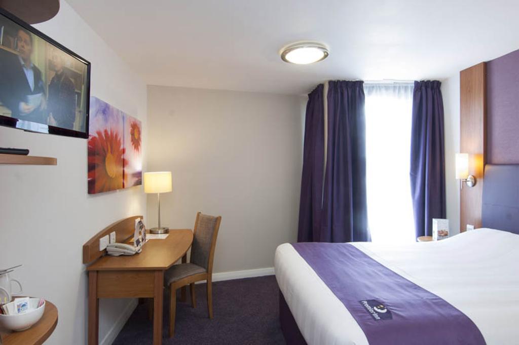 Premier Inn London Southwark - Tate Modern Londres Quarto foto
